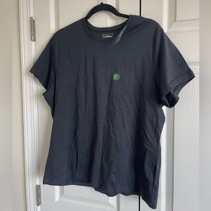 LL Bean Shirt. NWT. Size 1X.